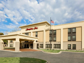 Countryside Inn and Suites