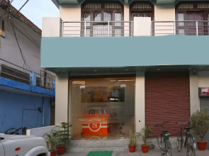 OYO 4734 Hotel Sapphire
