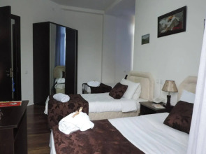 Отель Mirobelle