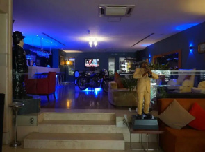 Troya Hotel