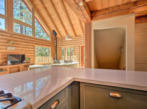 Updated Groveland Cabin w/ Wraparound Deck!