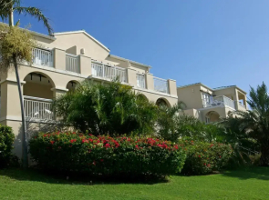 Oceans At Carina Bay Beach Resort - Adults Only