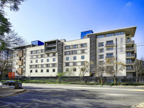 Melrose Arch Luxury Apartment