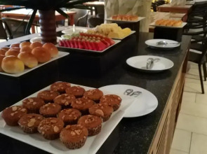 Supalai Scenic Bay Resort And Spa