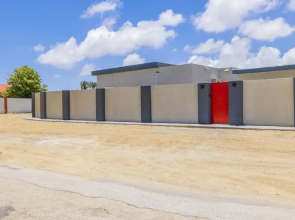 Brand NEW 1br2ba w Privatepool in Amazing Location