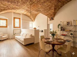 Le Volte di via Portica