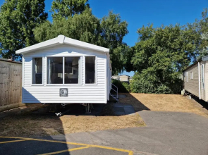 Seaside 6-person Caravan at Rockley Park