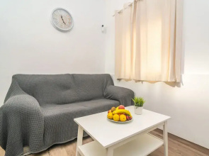 Centric in Palma With 3 Bedrooms and 1 Bathrooms