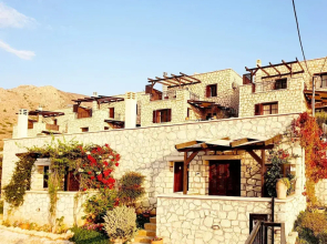 Quaint Holiday Home in Lagkada Greece Near Beach