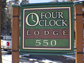#1687 Ski-in, Ski-out Four Oclock Lodge, on the ski Run!