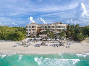 Ana y Jose Holbox Hotel & Beach Club