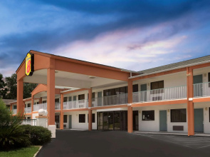 Super 8 by Wyndham Ocean Springs Biloxi