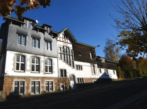 La Villa Spa, à 10 minutes à pied du centre ville