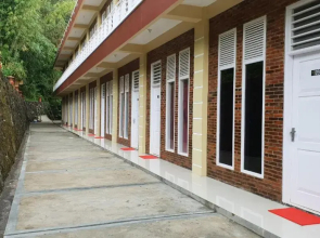 Tulip Inn Tomohon