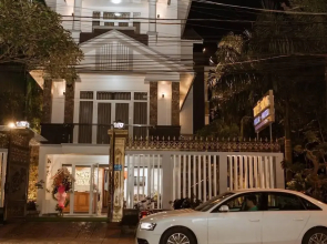 Tuyet Suong Villa Hotel