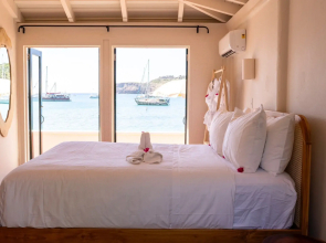 Galleon Beach Resort