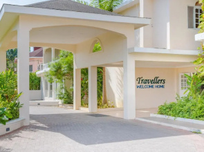 Travellers Beach Resort