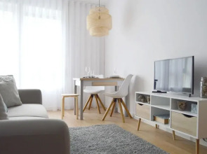 Heart 925 Apartment