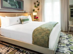 Lennox Hotel Miami Beach