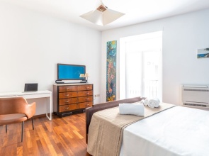 Piazza Marina Apartment