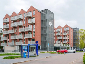 Comfortable Apartment With Balcony, Pool, Sauna