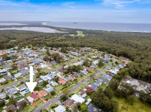 Close to lake, golf & beach, perfect for longer stays