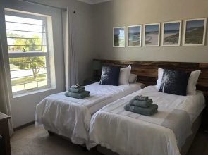 20 River Club Villas