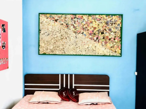 Cheerful 2 bedroom at private roof top