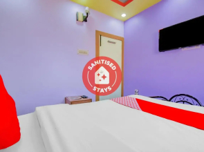 OYO Flagship 77620 Binayak Banquet & Ac Guest House