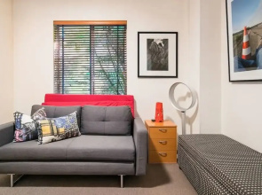 Waterfront Apartment Brimming With Inspirational Artwork