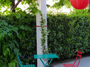 Meet Gardalake Hostel