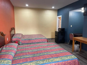 Kenwood Court Motel