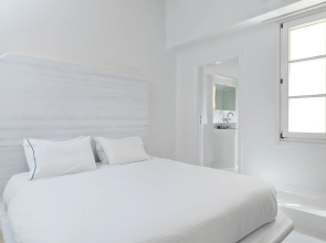 Villa Kampani Sea View Villa in Mykonos Town