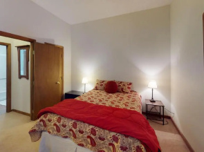 Wintergreen 106 in Pittsfield
