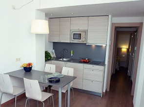 Almirall Apartaments