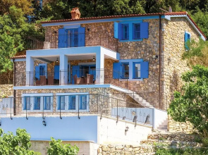 Villa Lapida