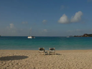 Island Beach Comber