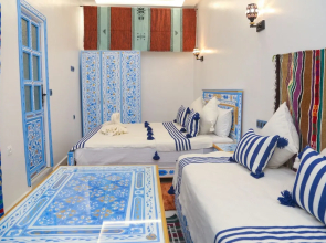 Casa Blue Pearl