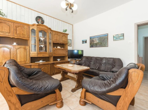 Nice Home in Vodice With Wifi and 3 Bedrooms