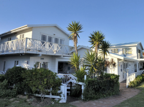 Brenton Beach House
