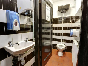 PubLove @ The Steam Engine - Hostel