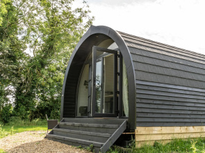 Glamping Pod One - Holly Tree Barns