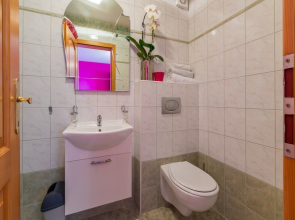 Nice Apartment With Pool & Covered Balcony With Sea View