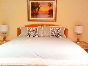 Seven Mile Beach Resort & Club