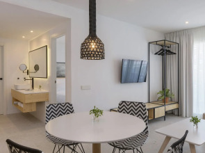 Hotel HM Ayron Park – Adults Only