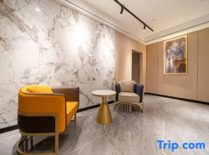 Yunjian Hotel (West Changjiang Road)