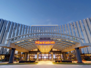 Sheraton Changchun Jingyuetan Hotel
