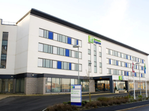 Holiday Inn Express Rotherham North by IHG