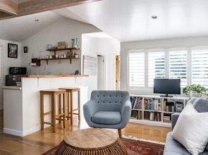 Kowhai Cottage & Studio
