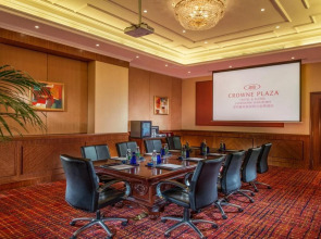 Crowne Plaza Hotel & Suites Landmark Shenzhen by IHG